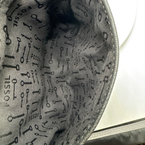 Fossil Vintage Black Leather Backpack with Brown Accents - Picture 9 of 14